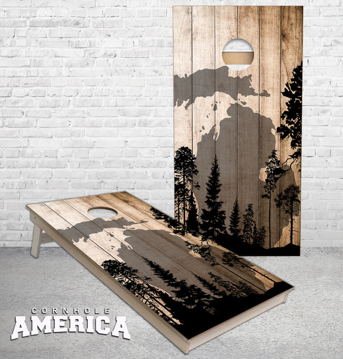 Michigan Rustic Woods cornhole boards